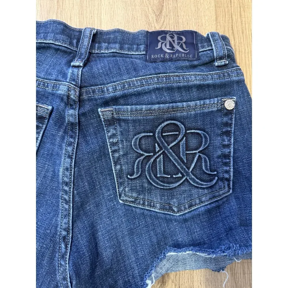 Rock & Republic Women’s Dark Wash Denim Shorts Sz W27
